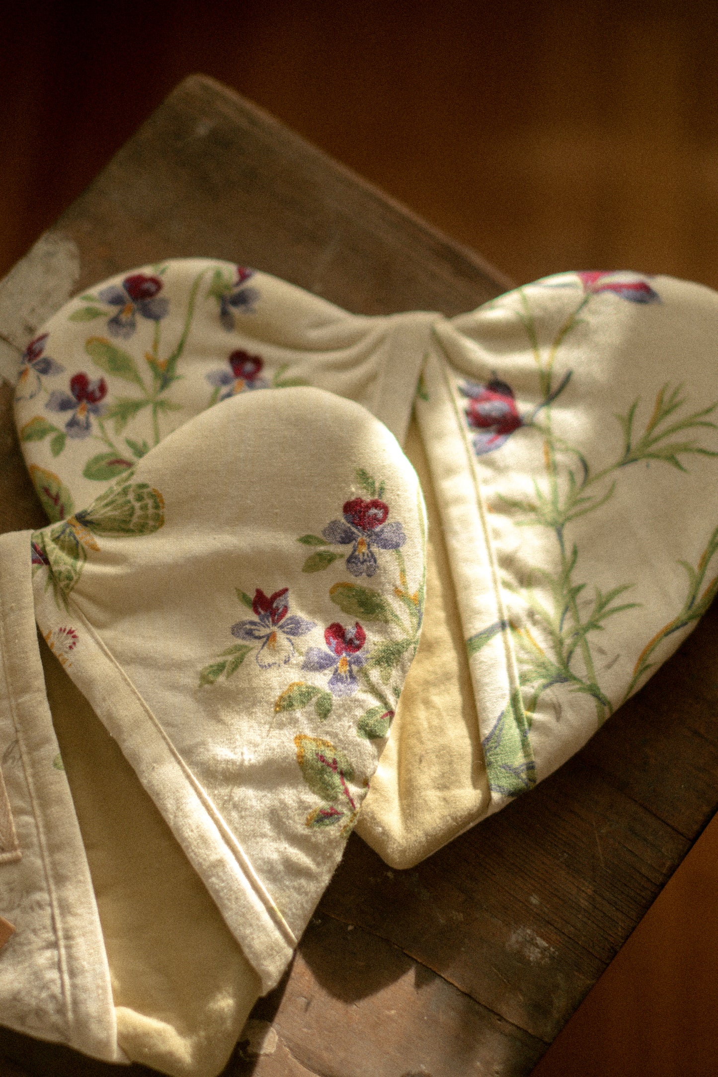 Handmade heart shaped oven mitt set - Petit jardin🌱
