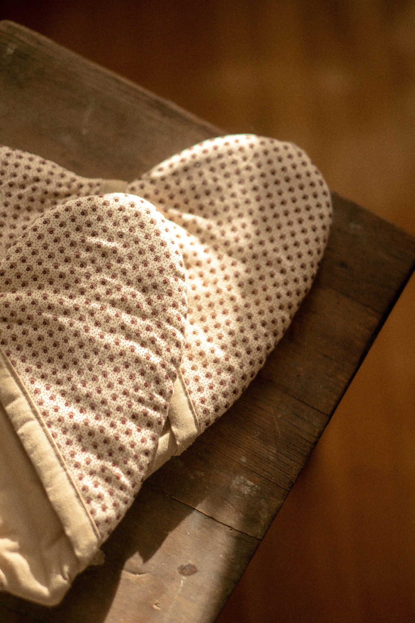 Handmade heart shaped oven mitt set - Coffee☕️