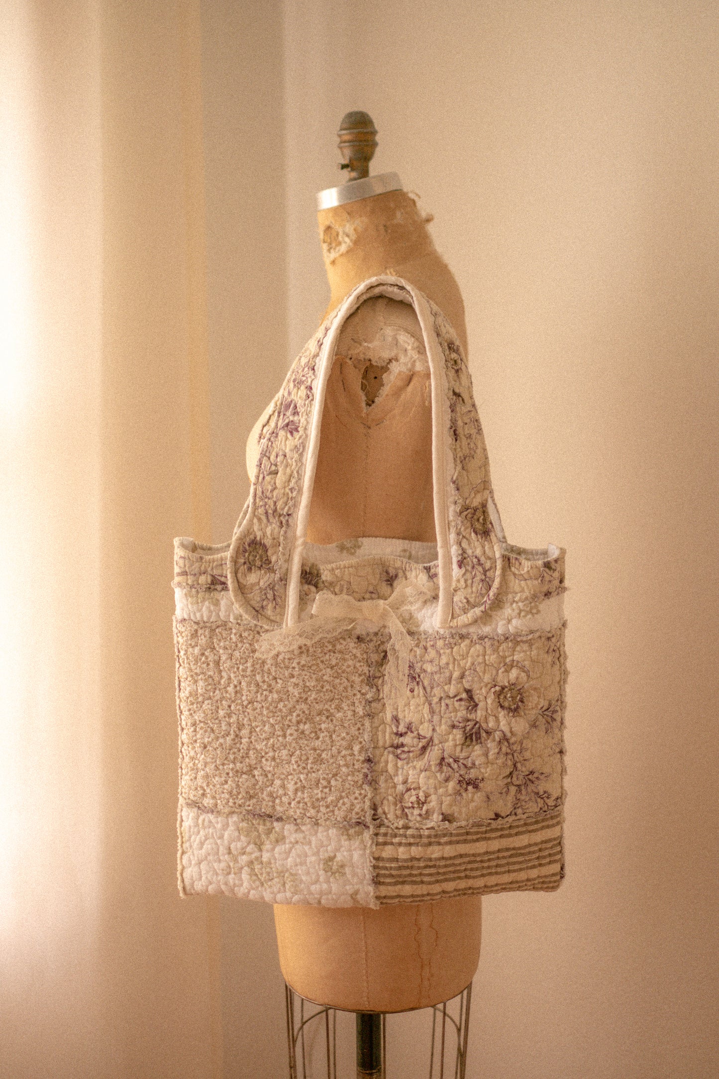 Handmade mini quilted tote bag - Plum
