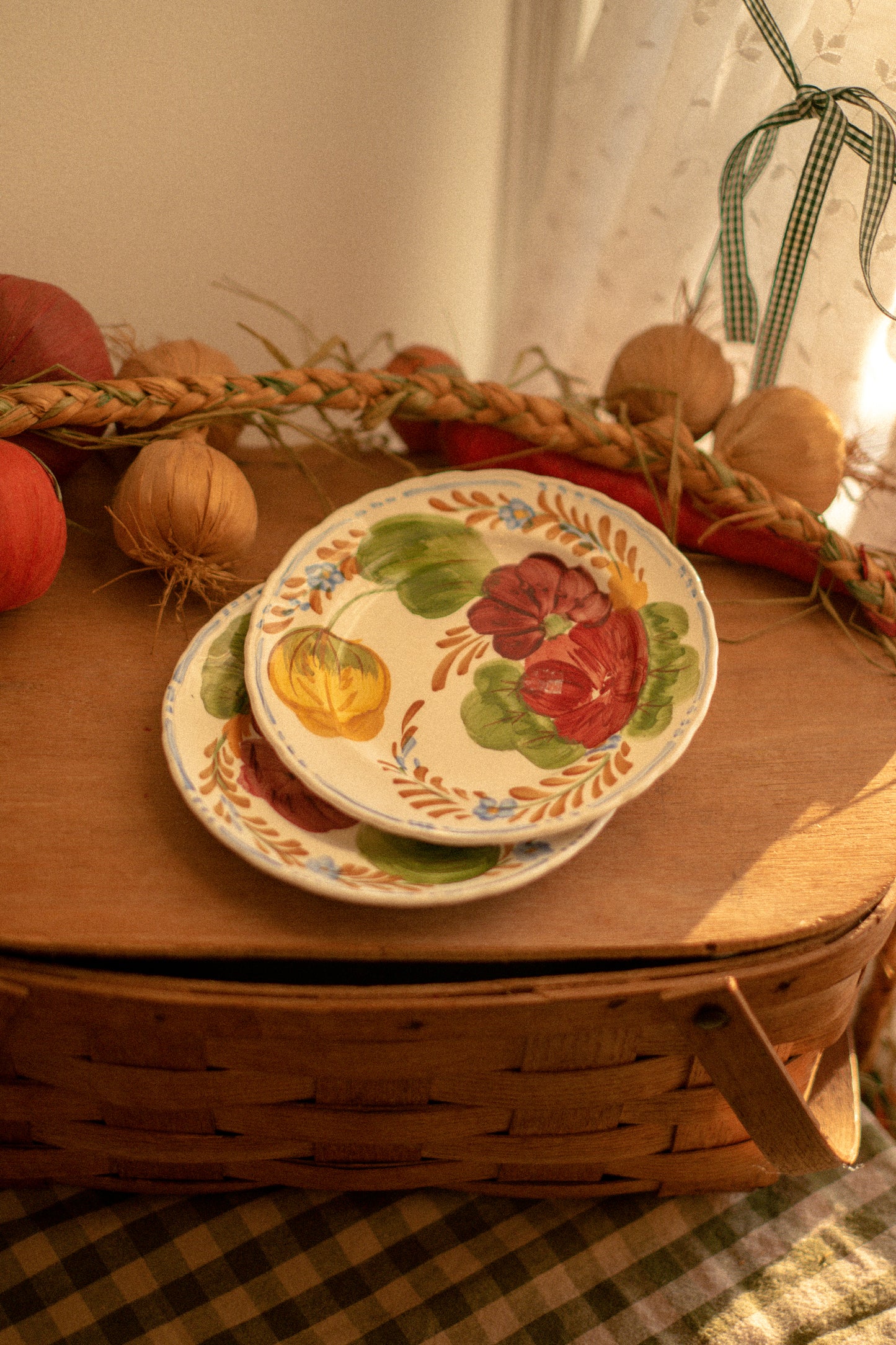 Vintage hand painted autumn tea set☕️