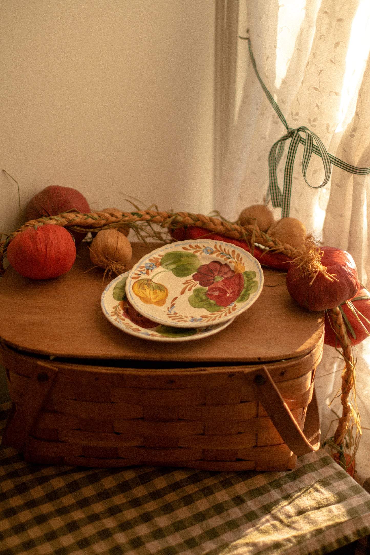 Vintage hand painted autumn tea set☕️