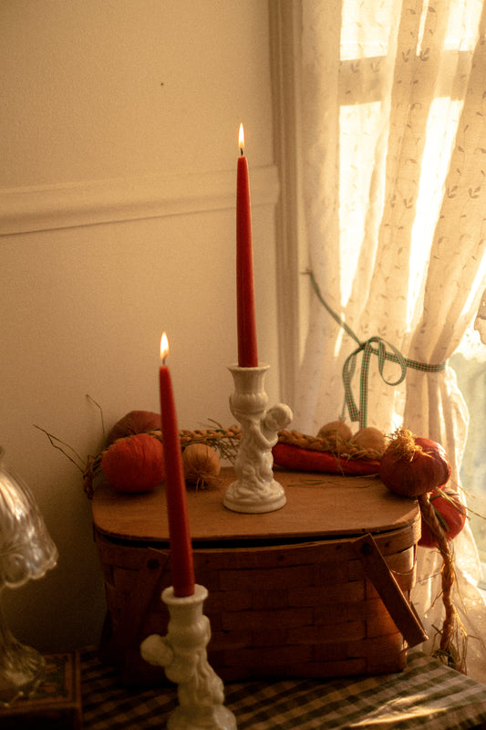 Vintage ceramic cherub candlestick set✨