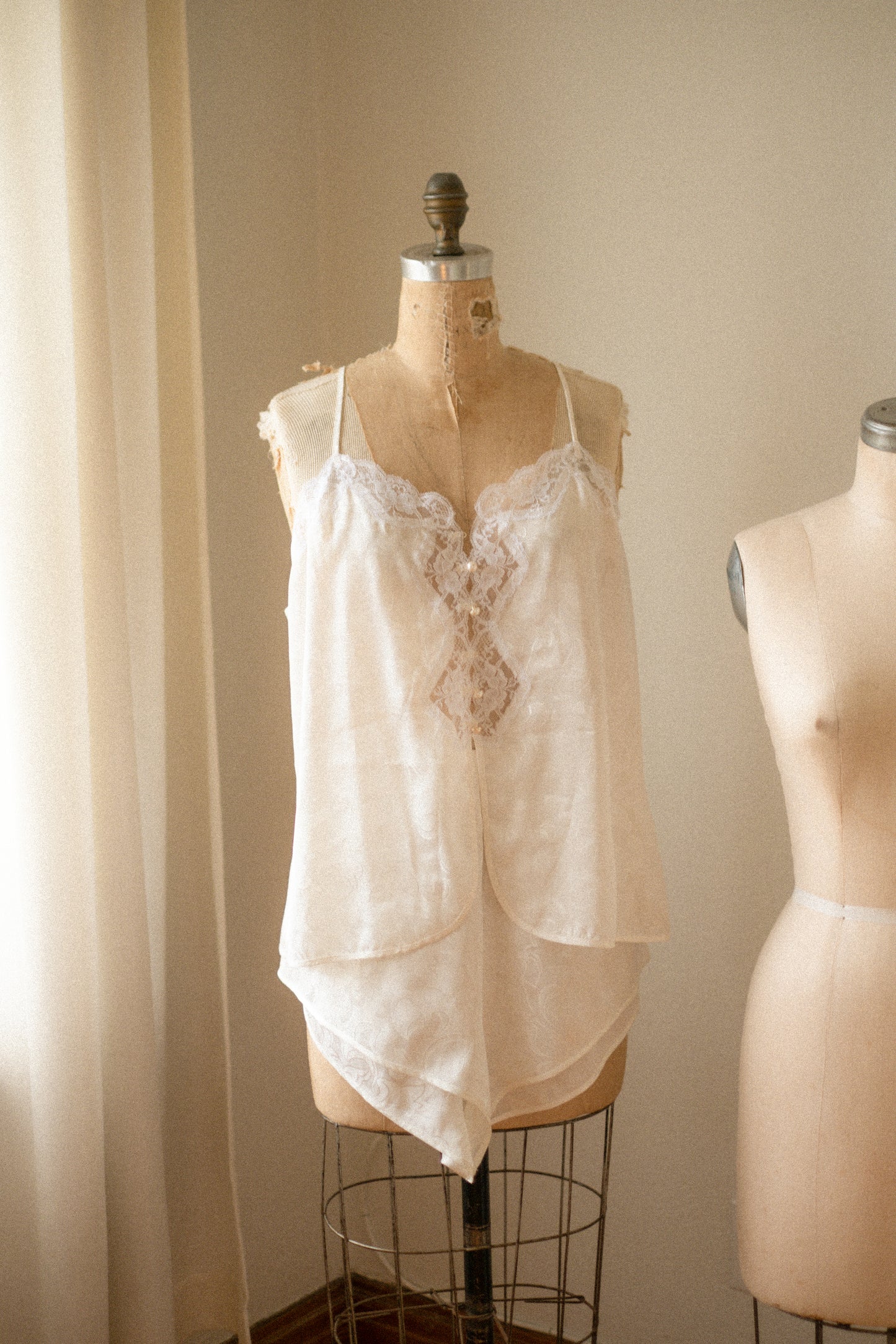 Vintage satin lace & pearl sleep set