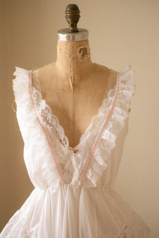 Vintage ruffled lace playsuit