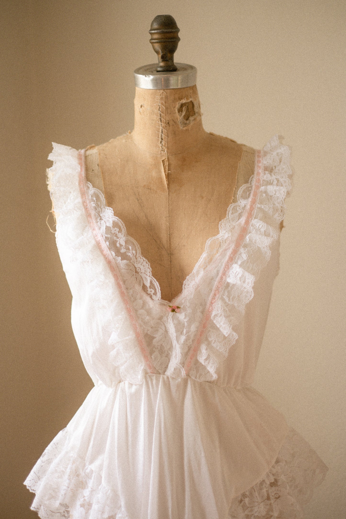 Vintage lace ruffled playsuit
