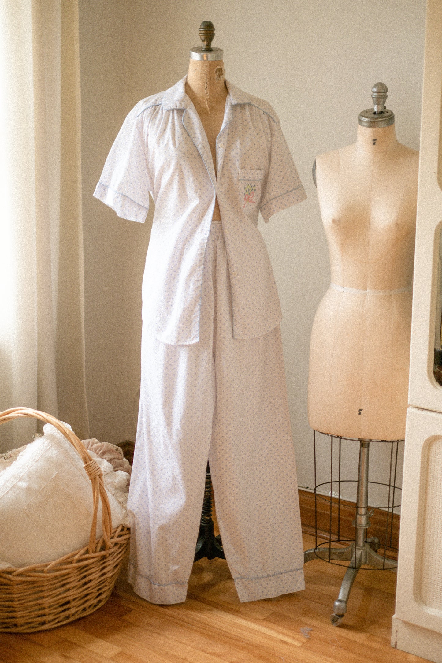 vintage cotton embroidered pyjamas set