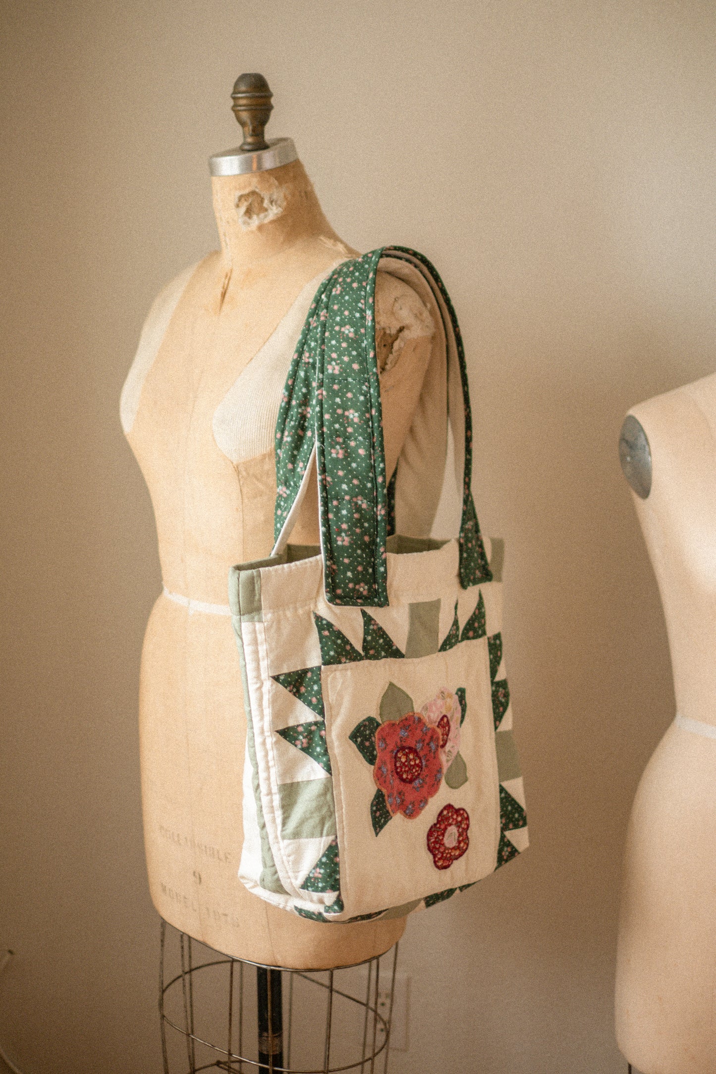 Handmade mini quilted tote bag - holly
