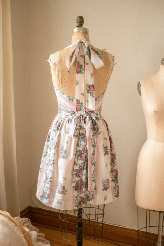Handmade vintage inspired apron - sugarplum