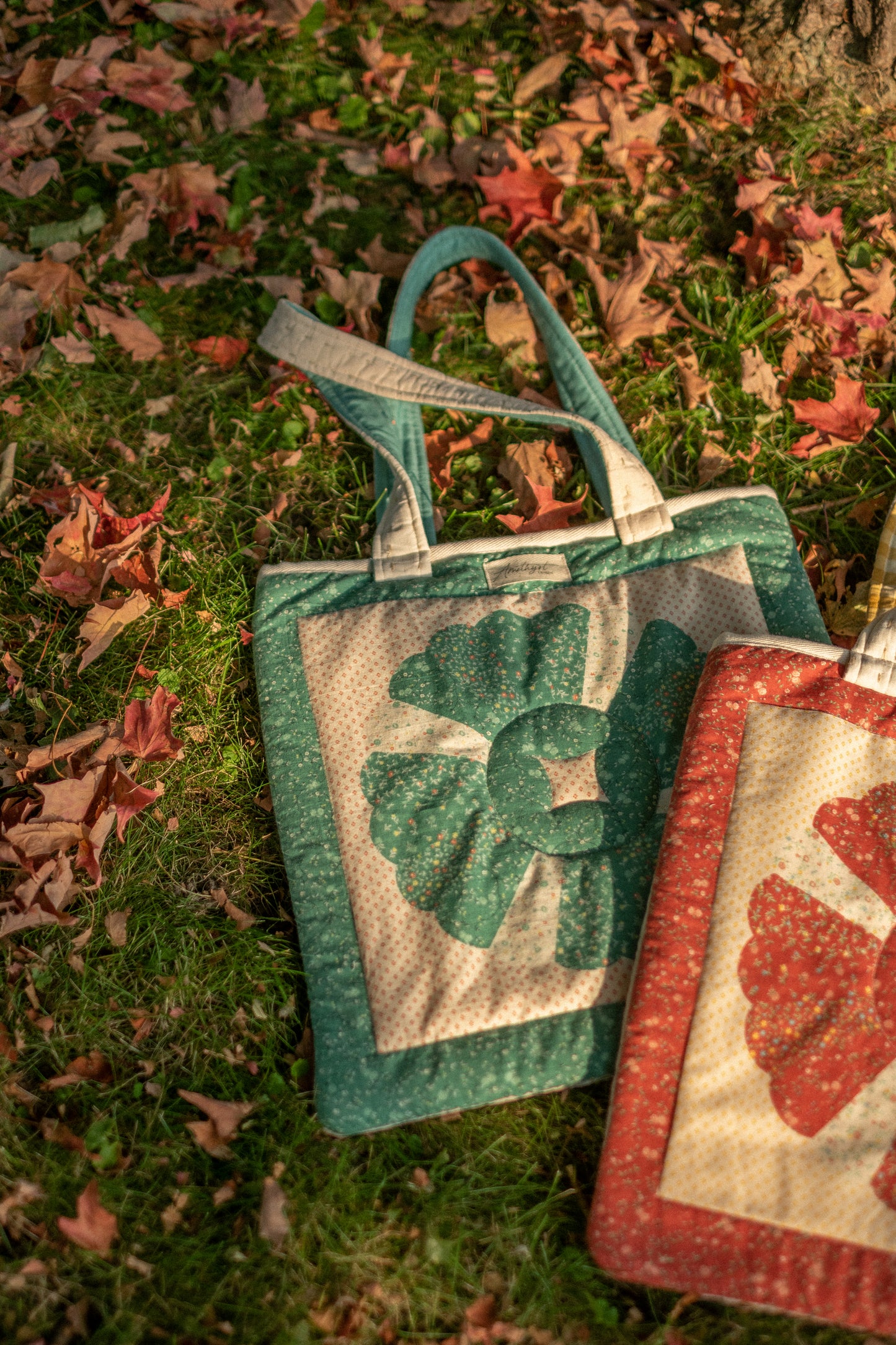 Handmade quilted mini tote bag - Patchwork