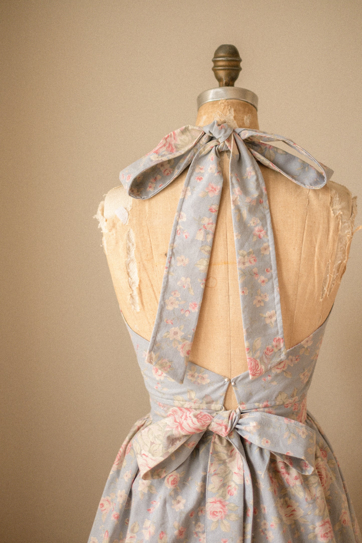 Handmade vintage inspired apron - violet