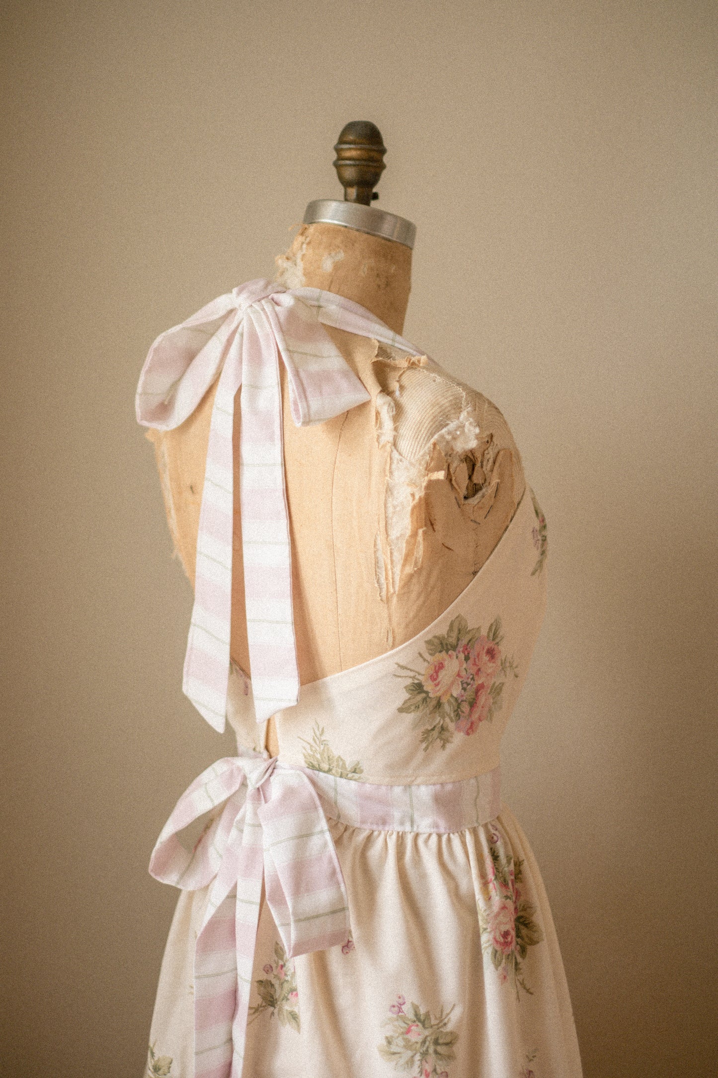 Handmade vintage inspired apron - ballerina