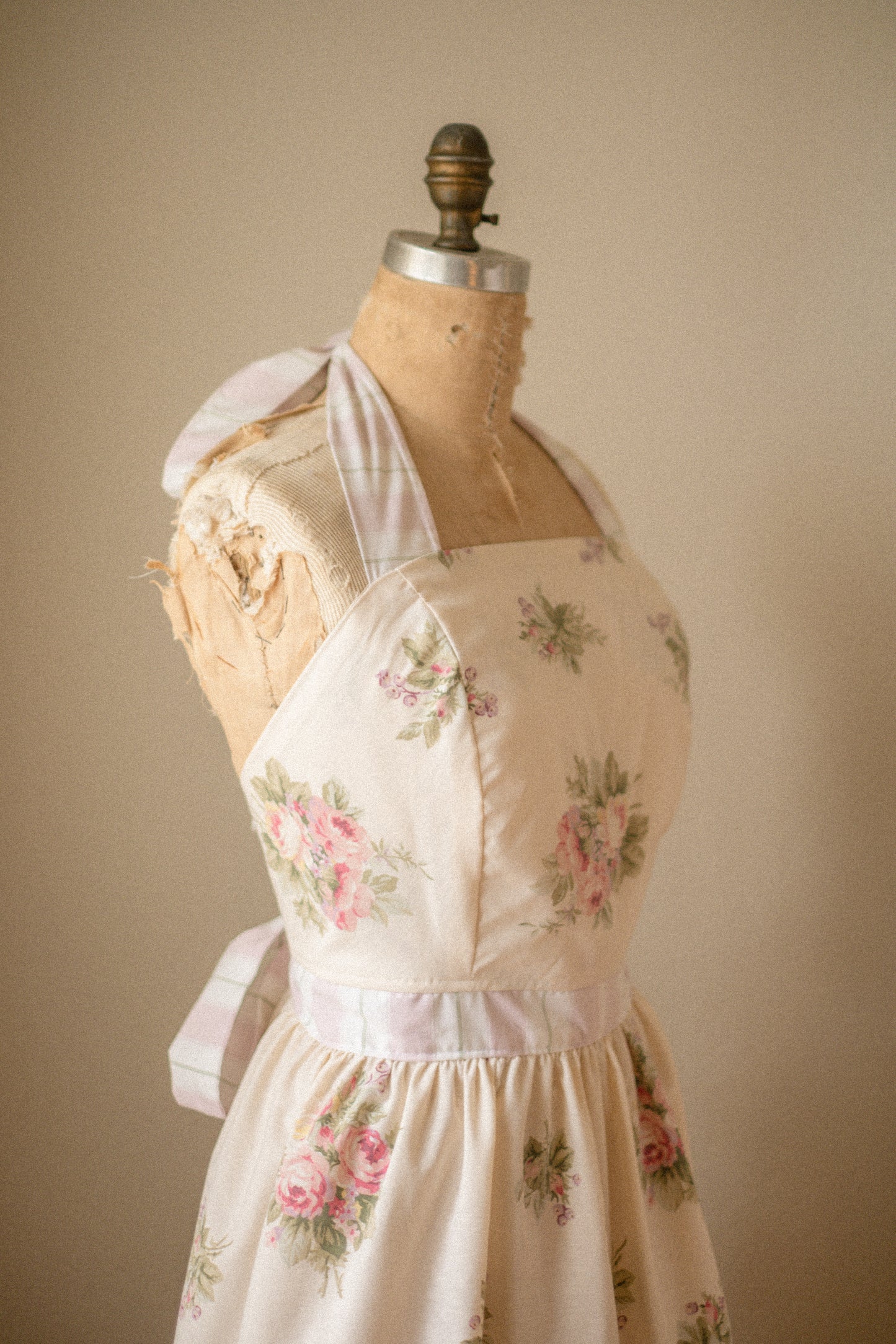 Handmade vintage inspired apron - ballerina