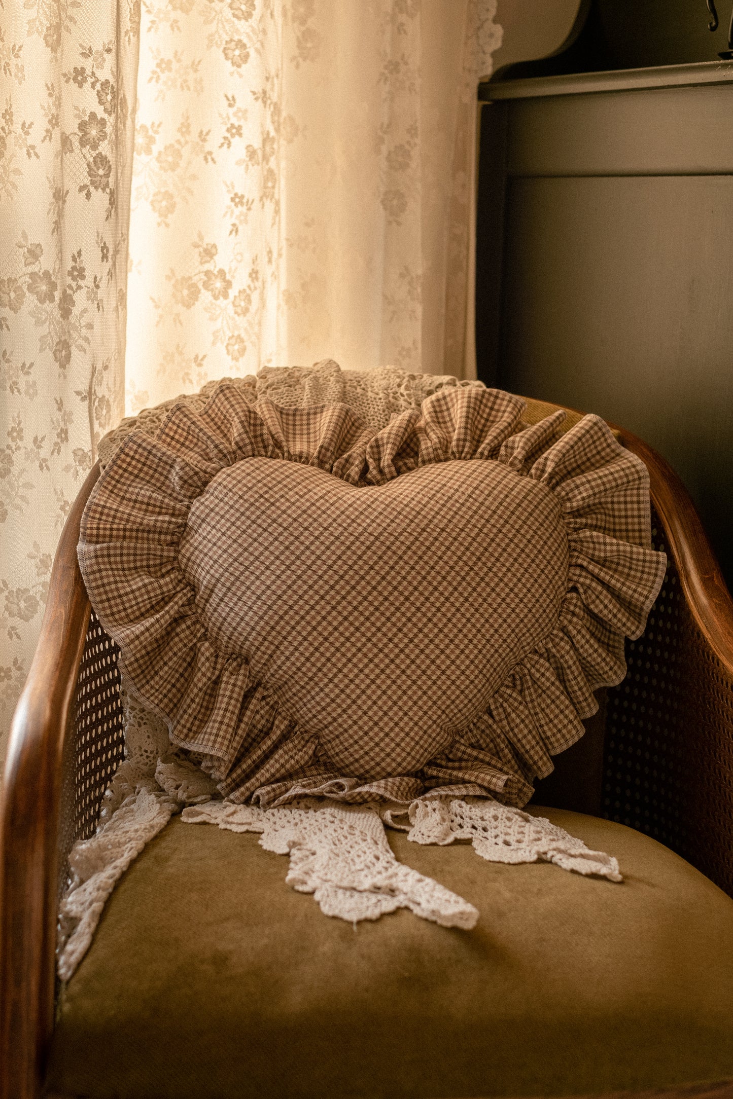 Handmade ruffled heart pillow - Fall picnic
