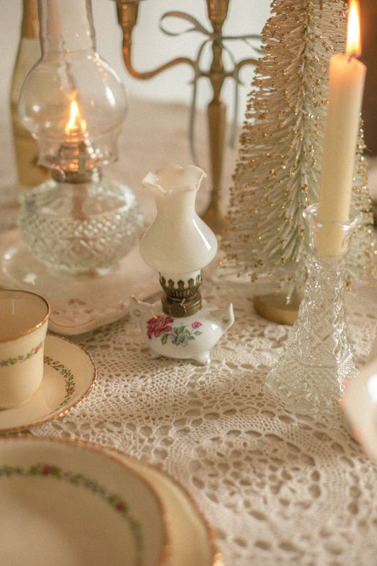 Vintage ceramic floral oil lamp