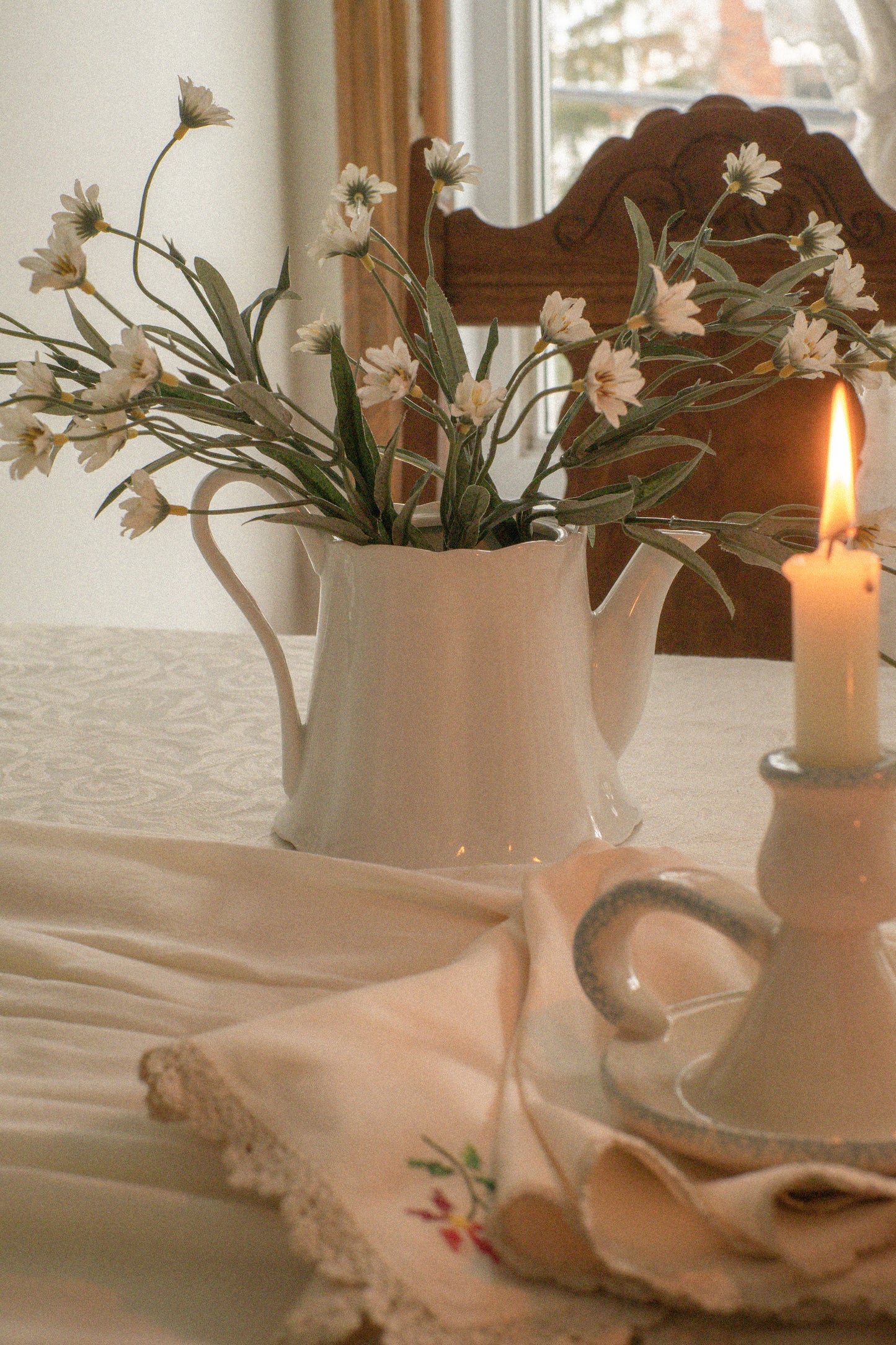 Vintage tea pot - flower pot