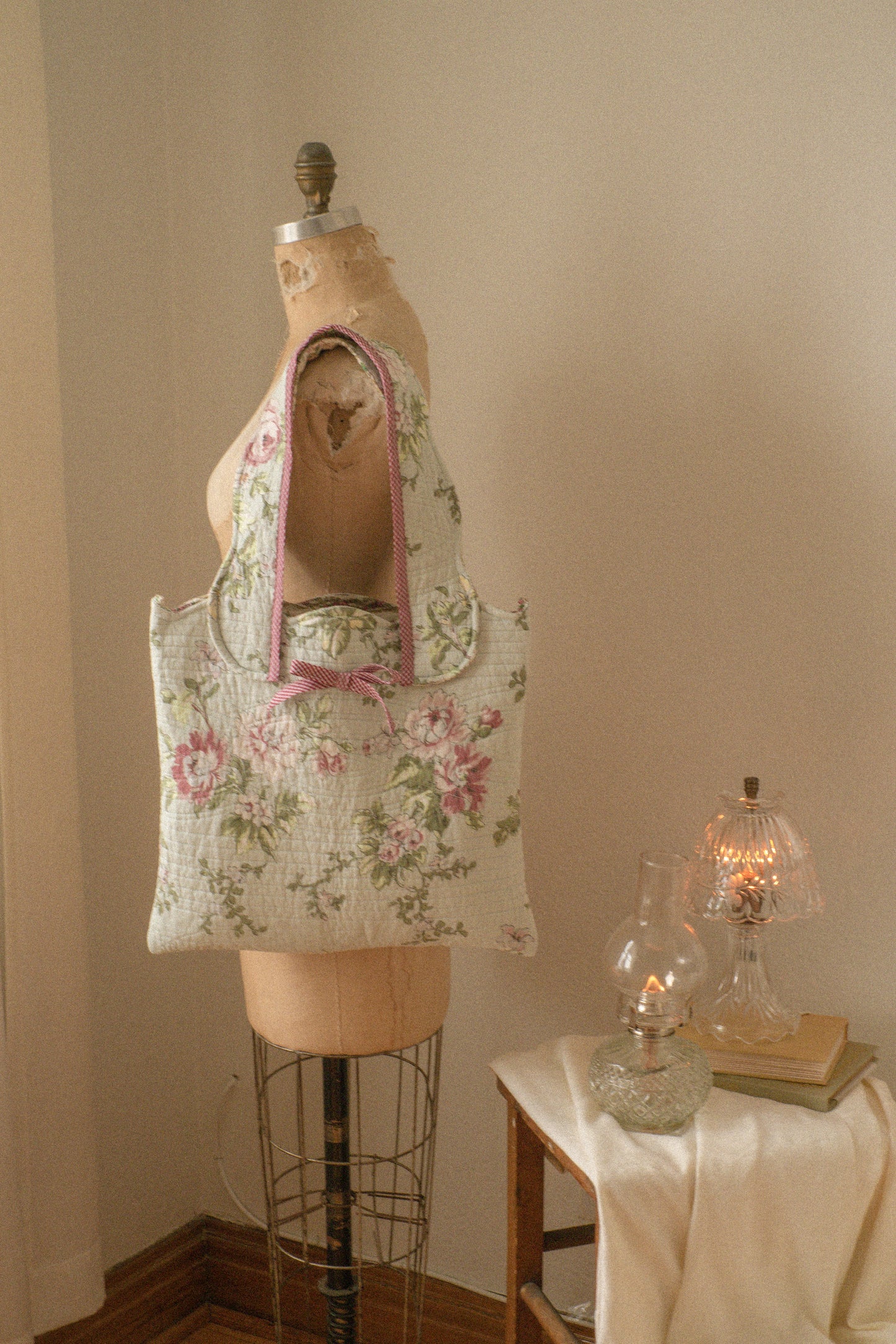 Handmade quilted reversible mini tote bag - cotton