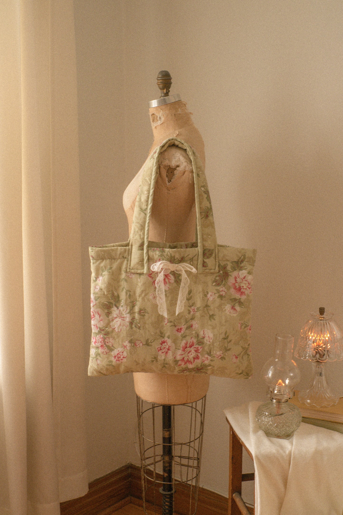 Handmade large quilted tote bag - Pear🍐