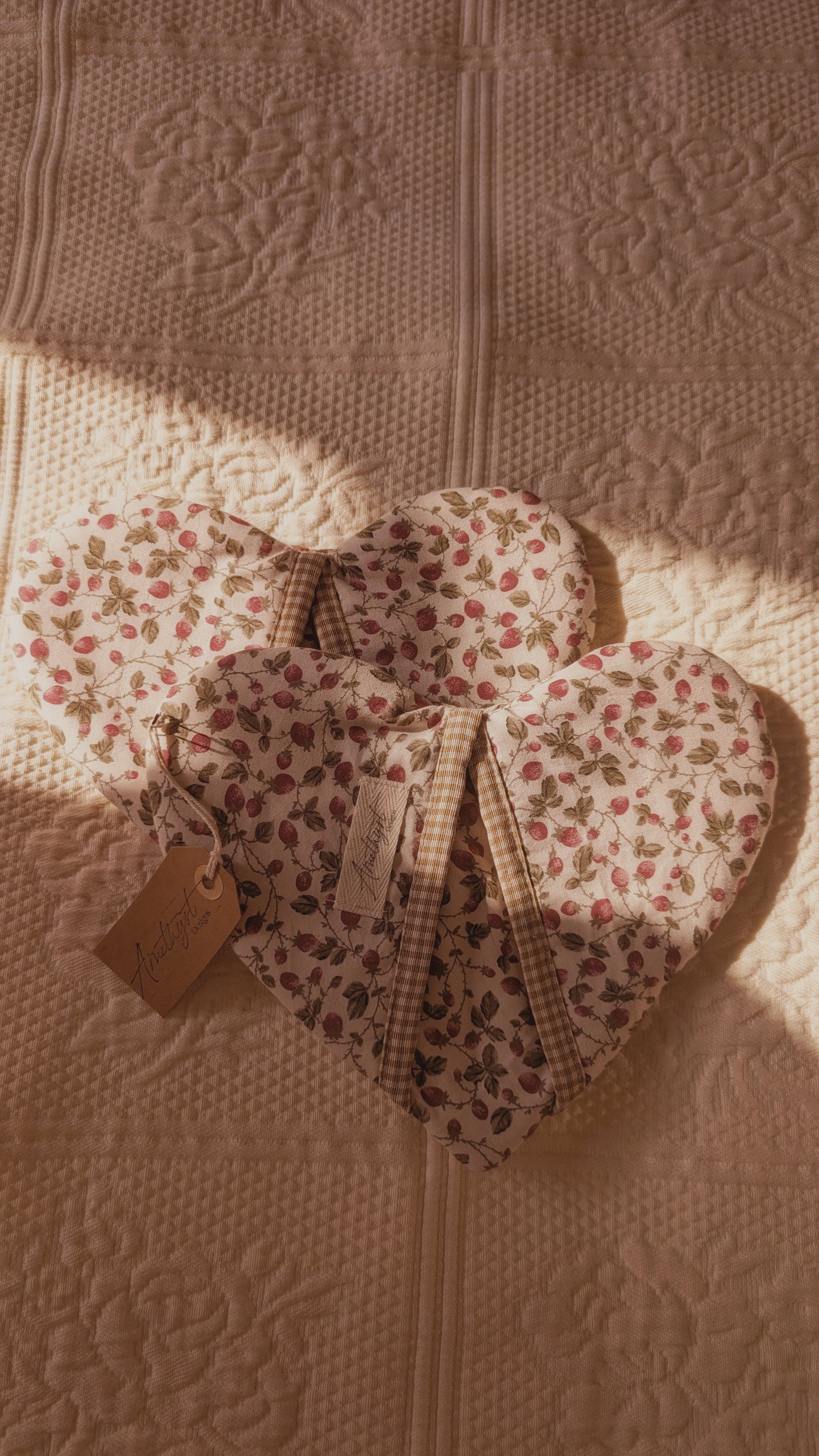Handmade heart shaped oven mitts - strawberry fields