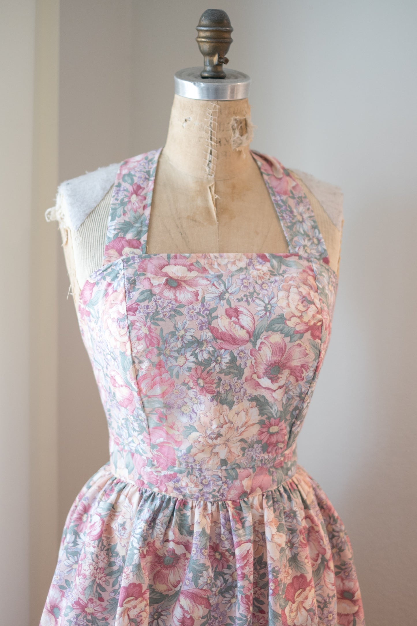 Handmade vintage floral apron set - pink fields