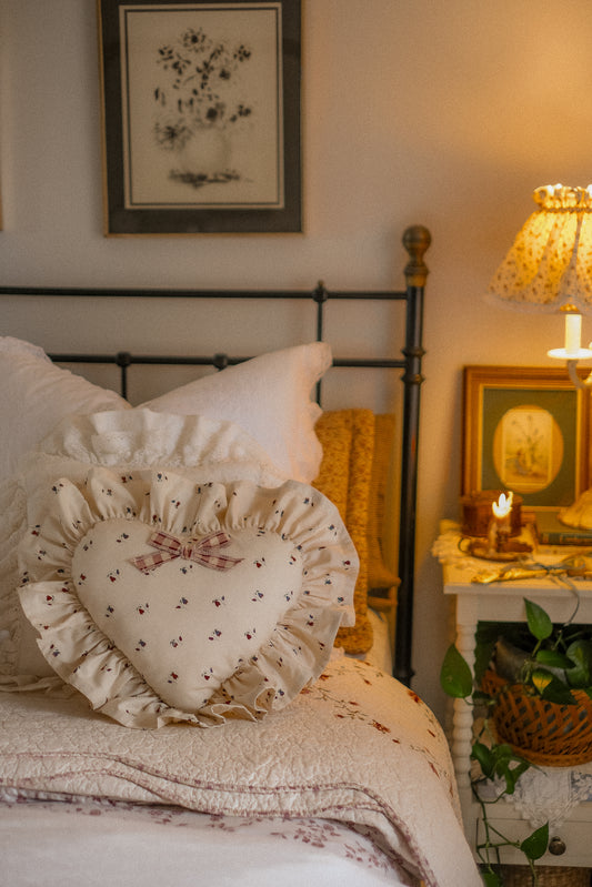 Handmade ruffled heart pillow - autumn rose 🥀