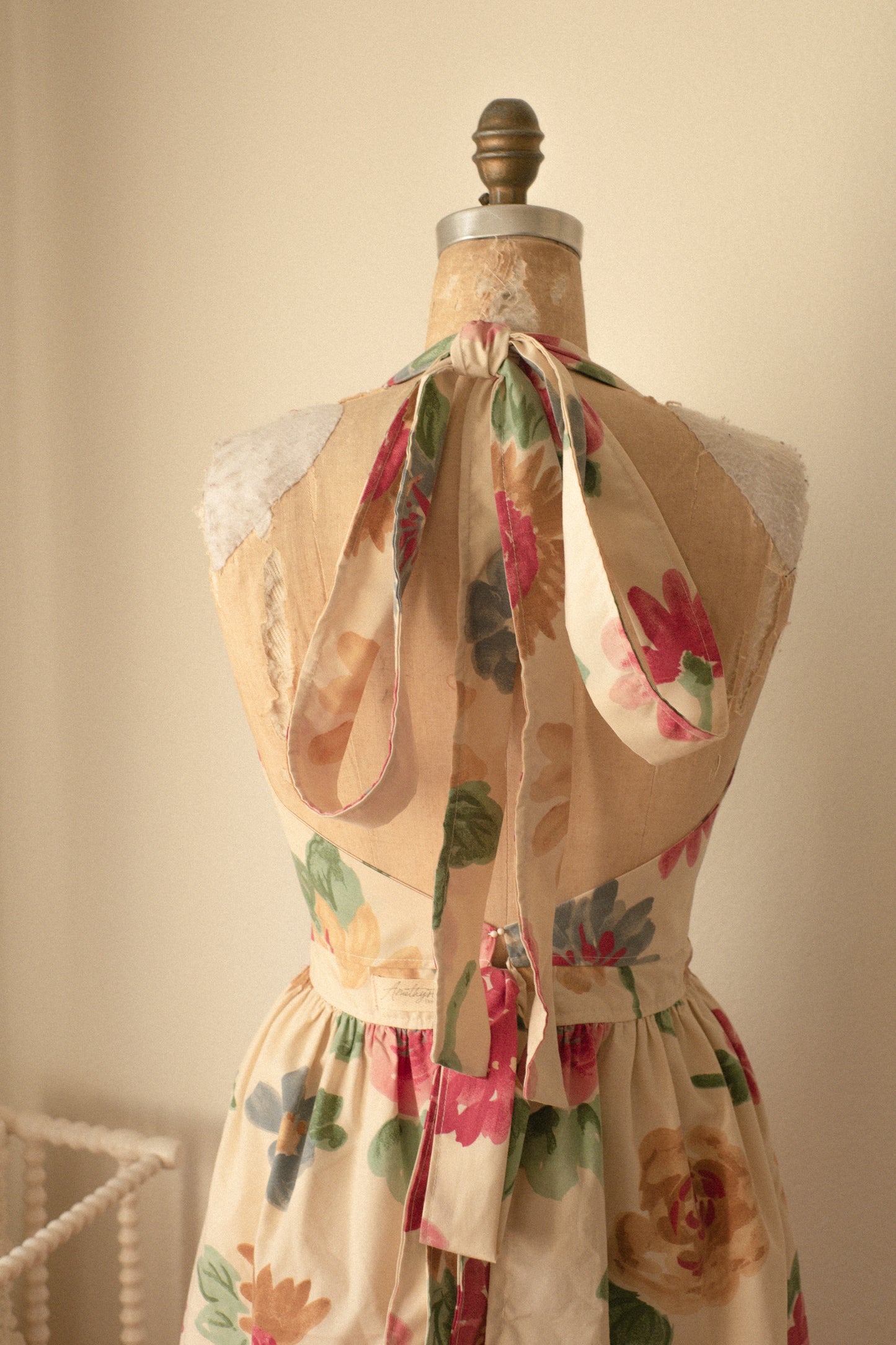 Handmade vintage floral apron set - She loves me
