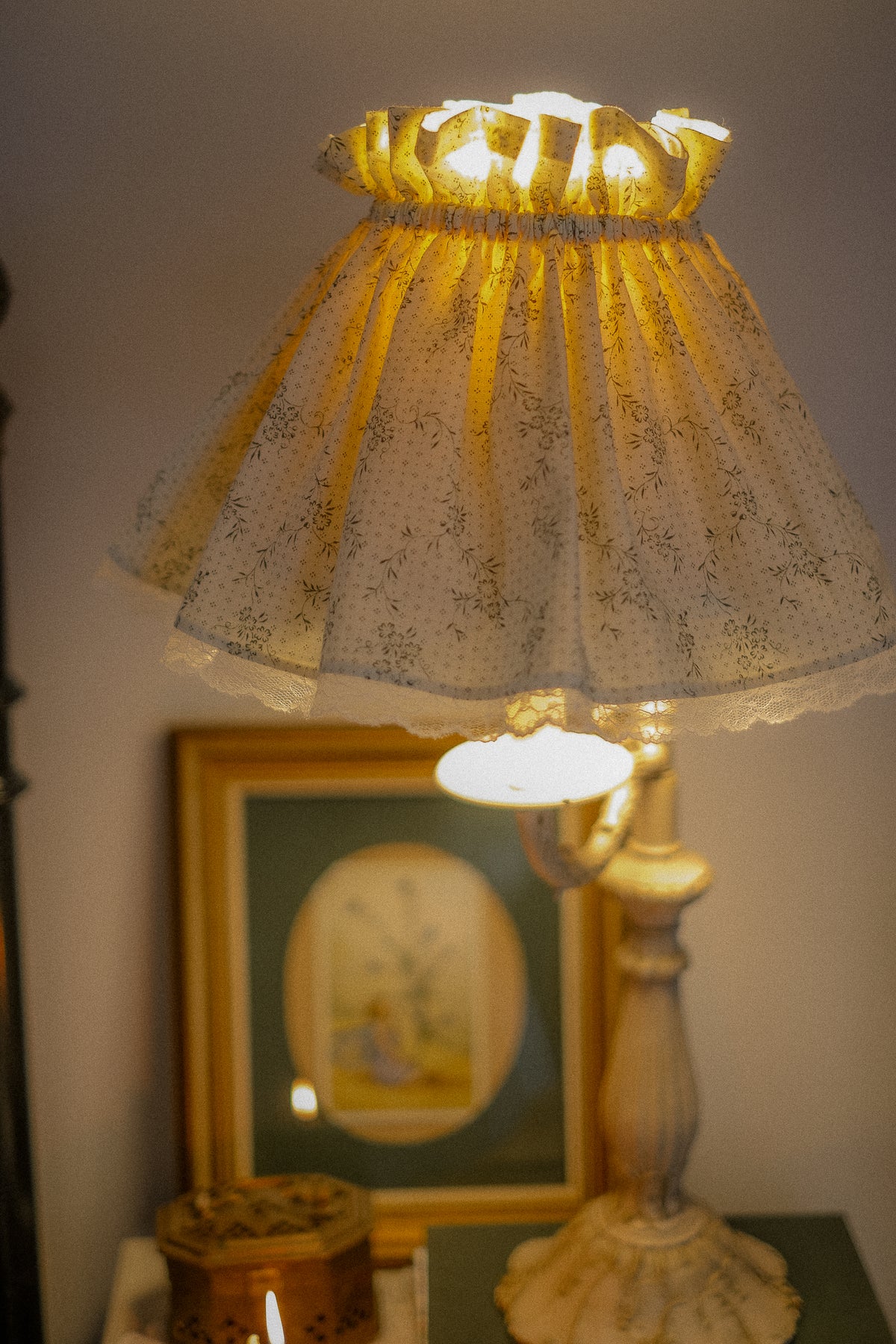Handmade lampshade cover - climbing ivy 🌿