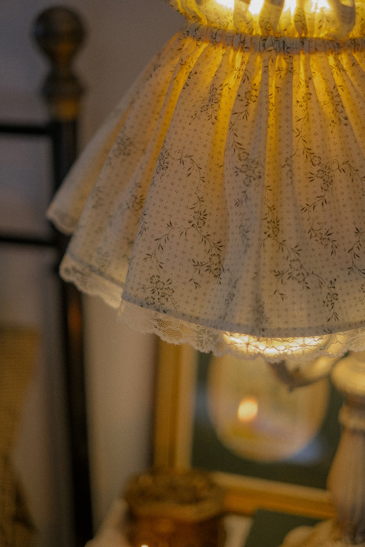Handmade lampshade cover - climbing ivy 🌿