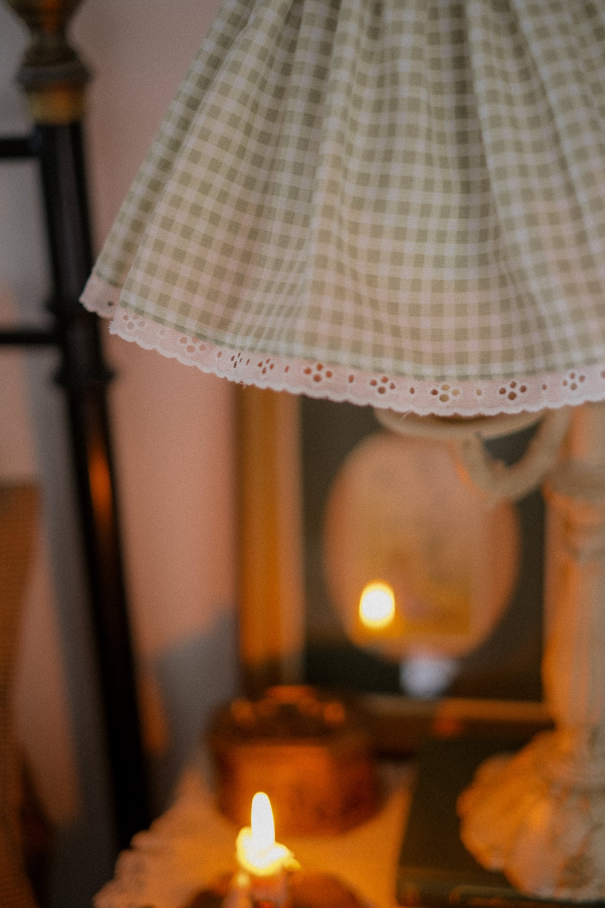 Handmade lampshade cover - gingham picnic 🫖