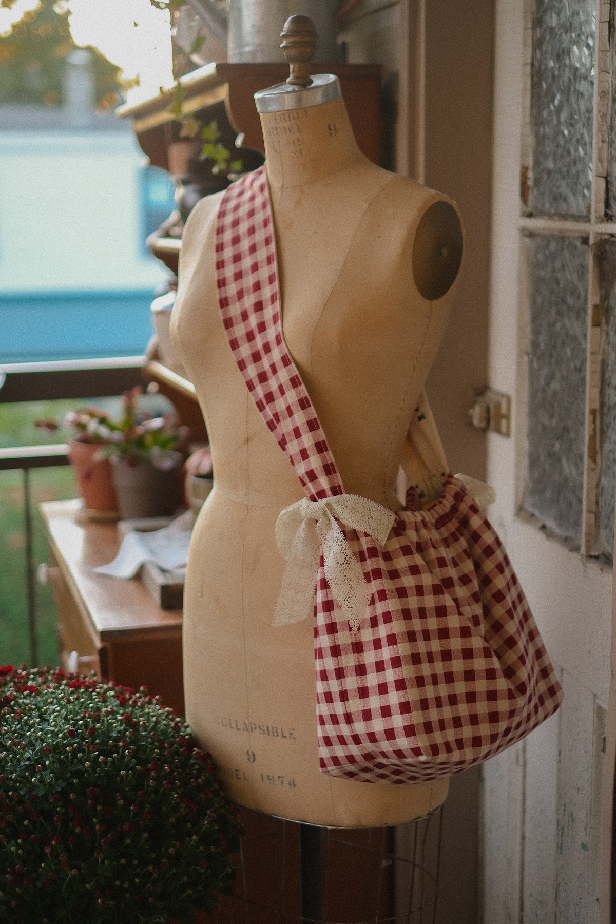 Handmade cotton tote bag - gingham ☕️