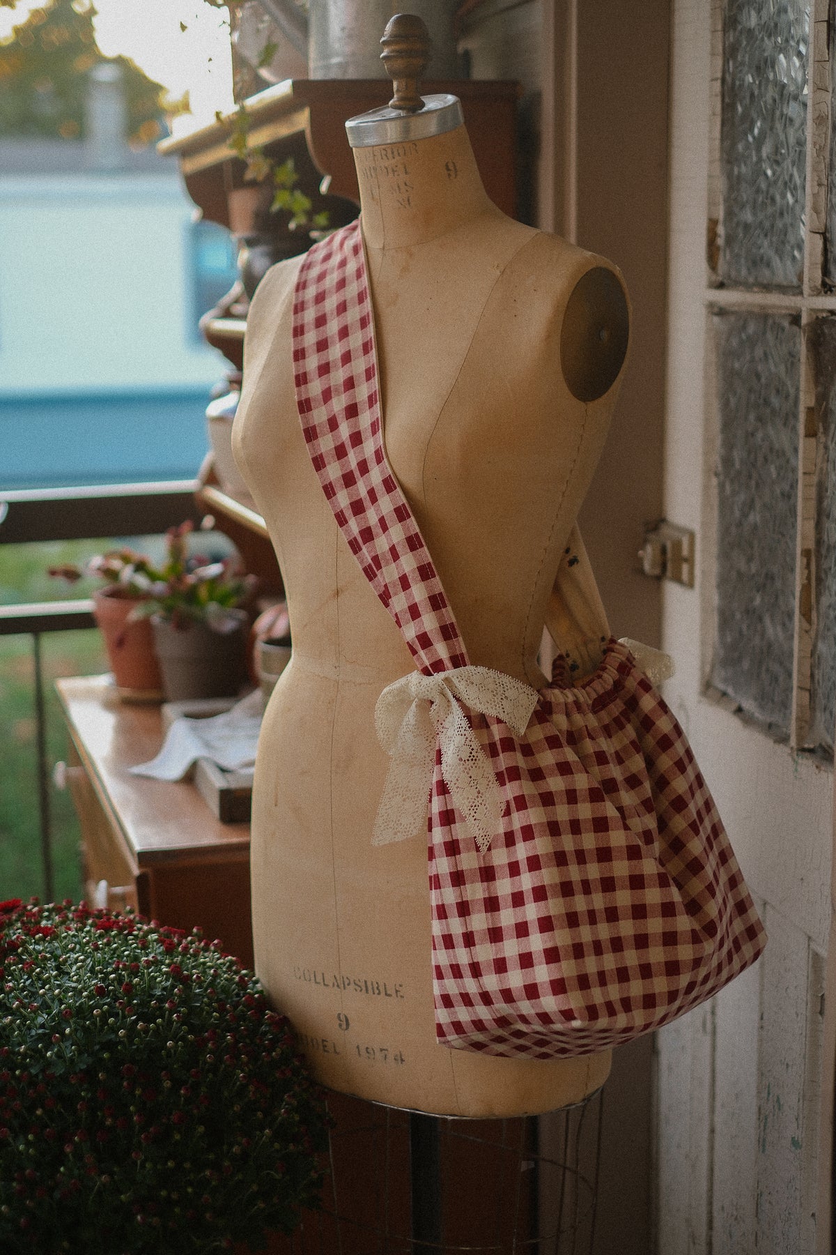 Handmade cotton tote bag - gingham ☕️