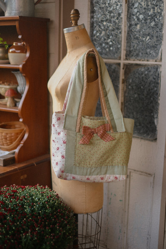 Handmade quilted tote - Autumn picnic 🧺