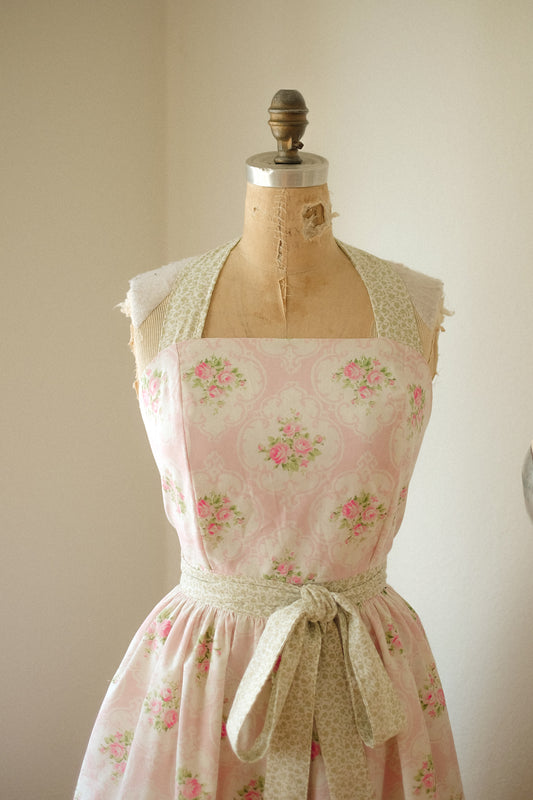 Handmade vintage floral apron - Valentine♡