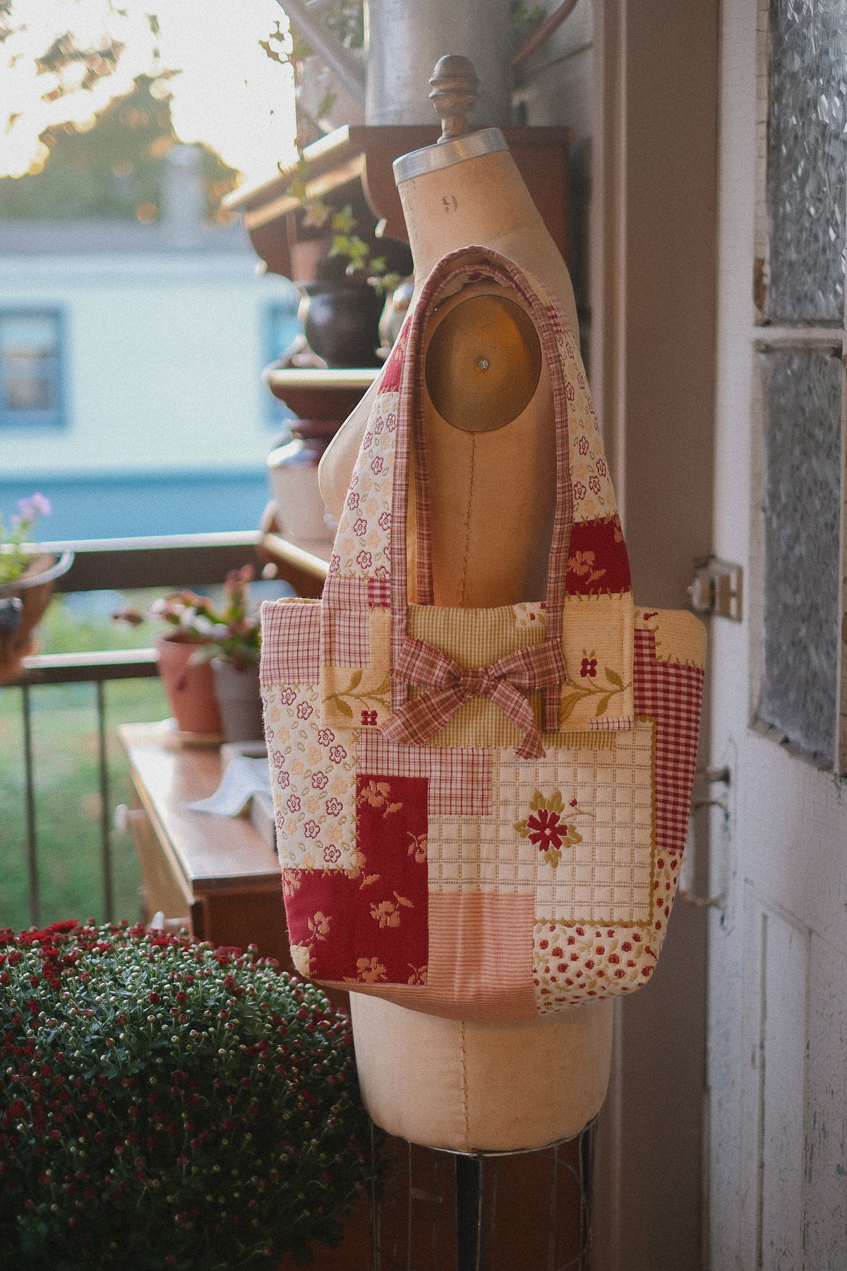 Handmade quilted tote - honeycrisp 🍎