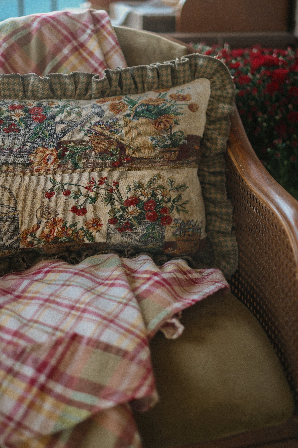 Handmade vintage tapestry pillow 🧺