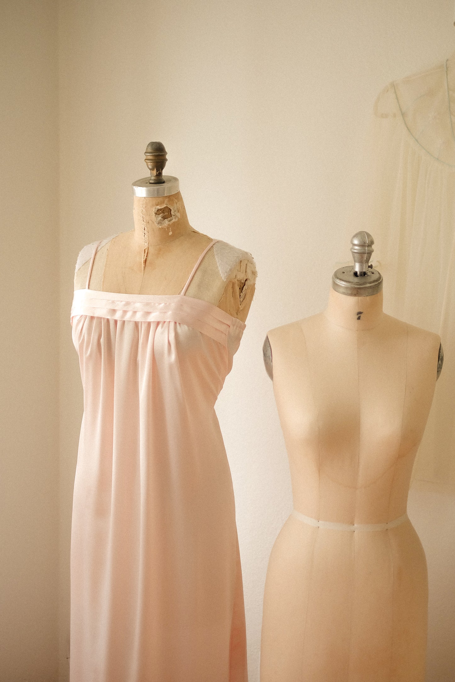 Vintage pink satin slip dress ♡