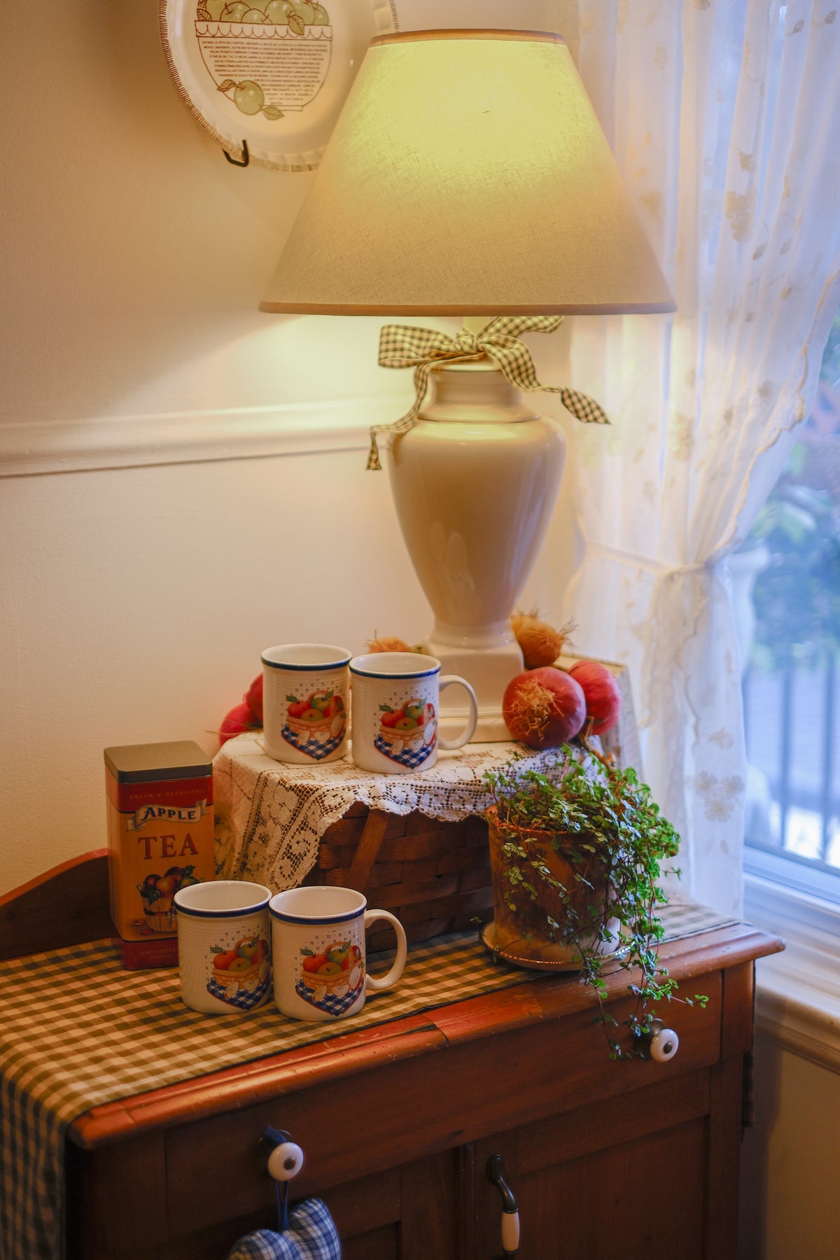 Vintage apple basket mug set ☕️