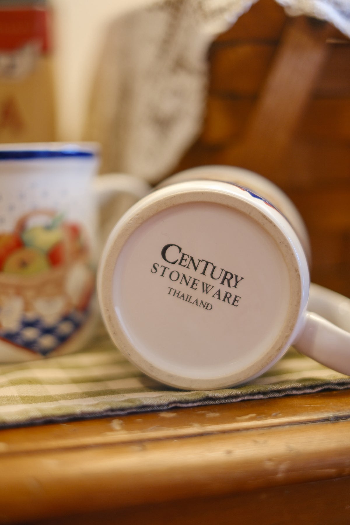 Vintage apple basket mug set ☕️