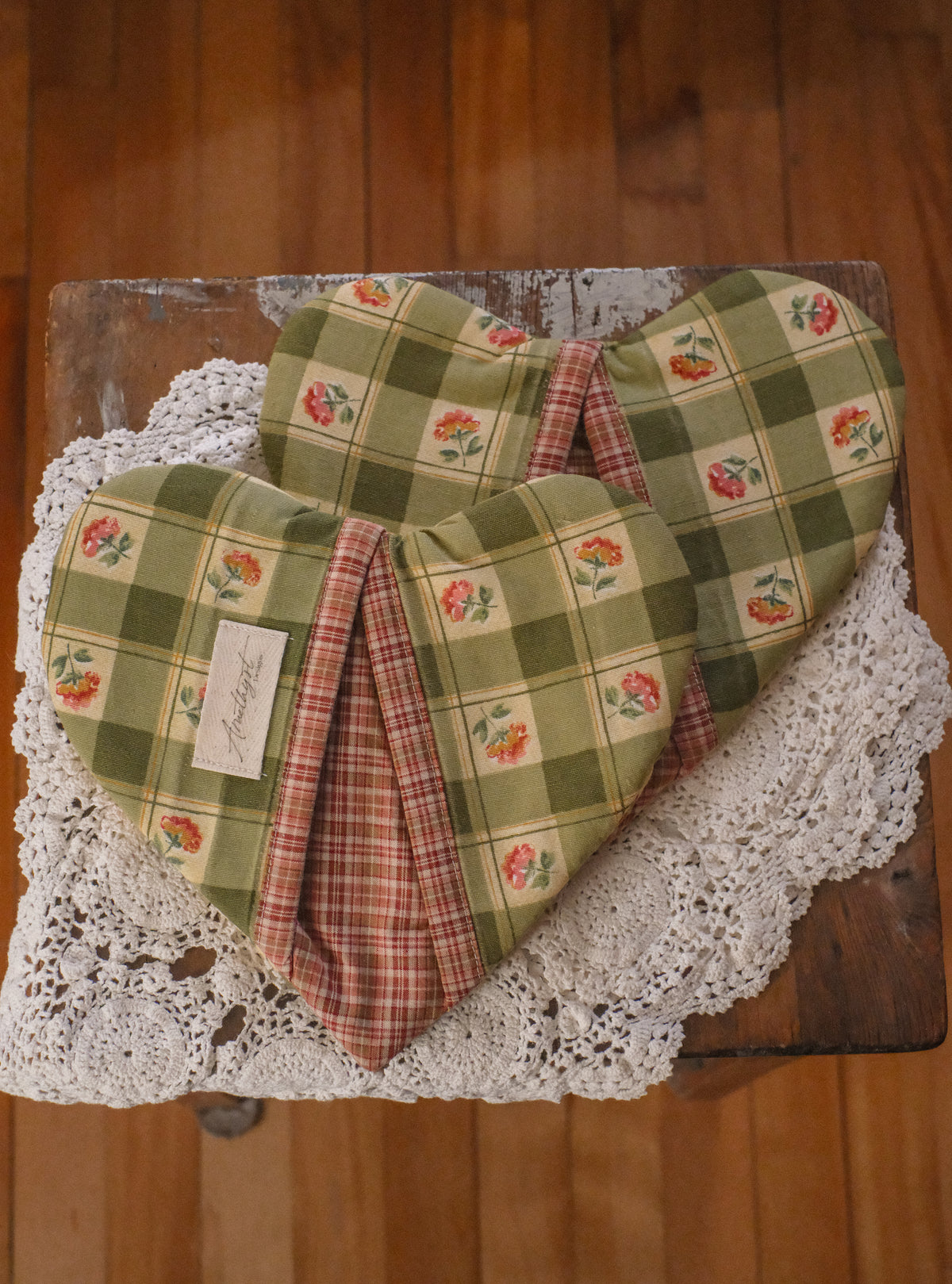 Handmade heart shaped oven mitt set - pomme verte🍏
