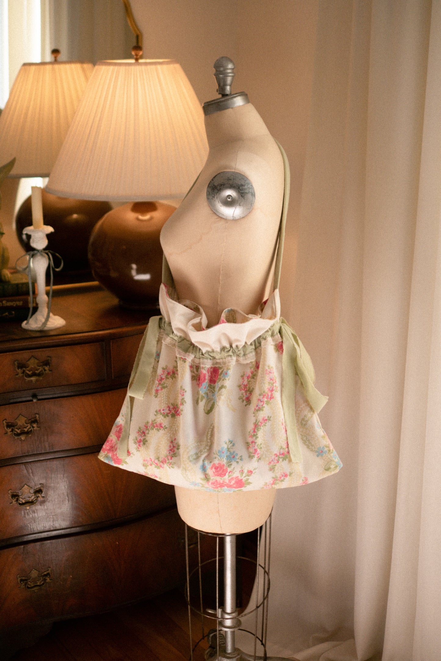 New♡ Cotton ruffled bow slouchy tote bag - Maribelle