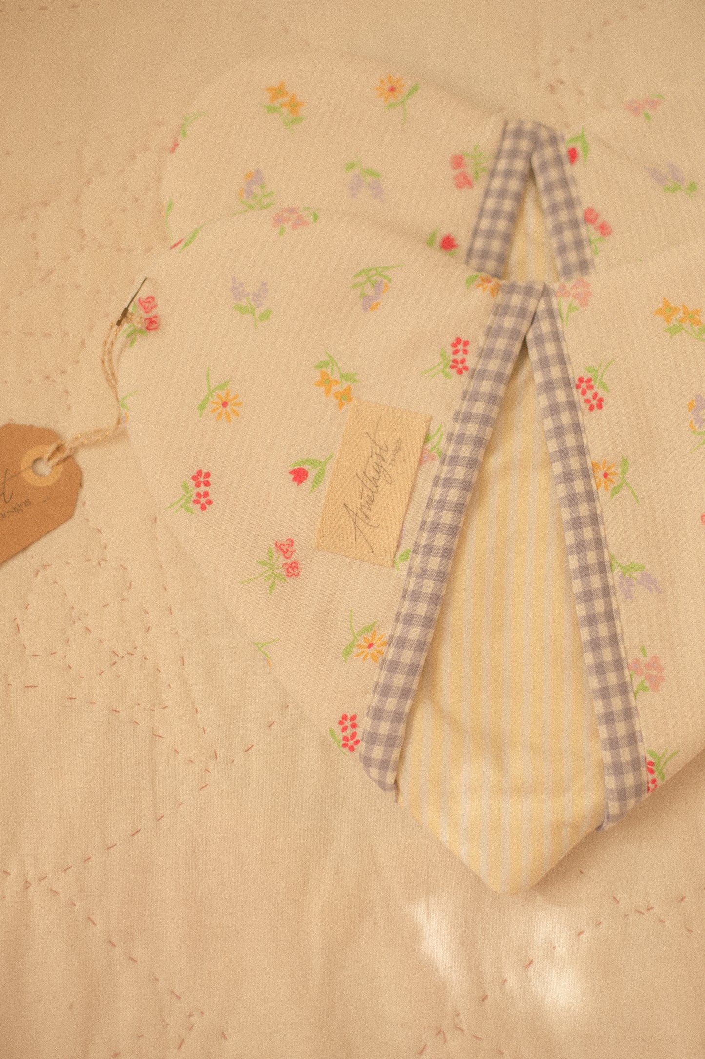 Handmade heart shaped oven mitts - violette