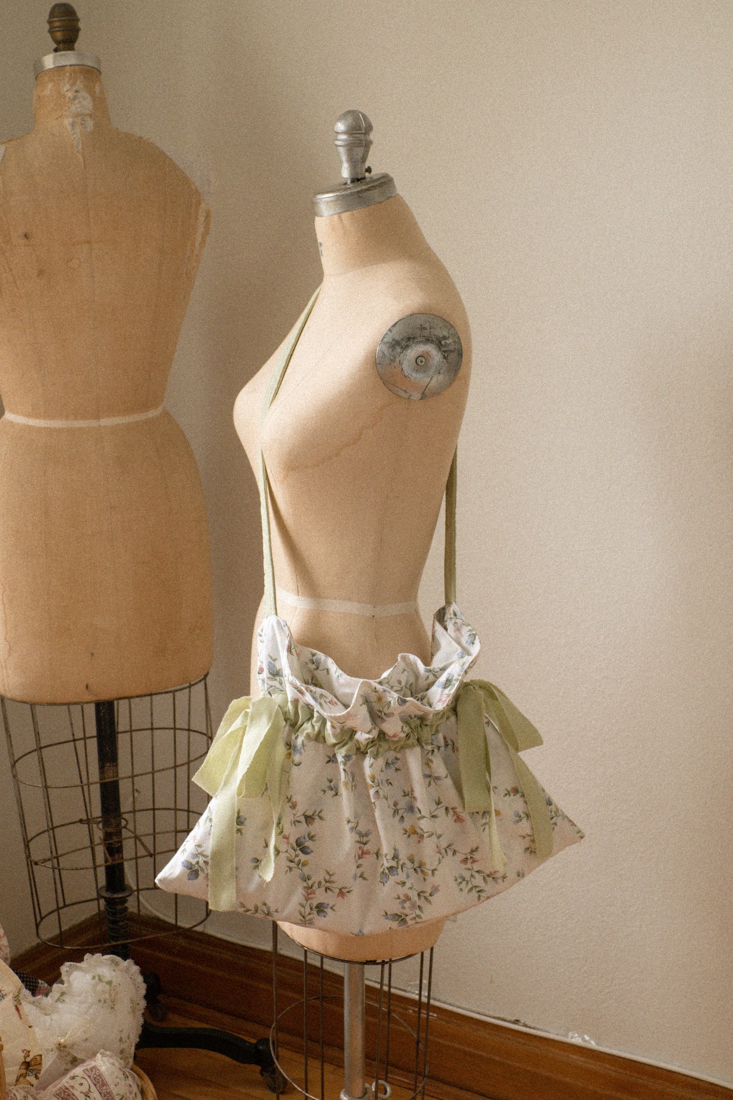 New♡ Cotton ruffled bow slouchy tote bag - Peppermint – Amethyst designs