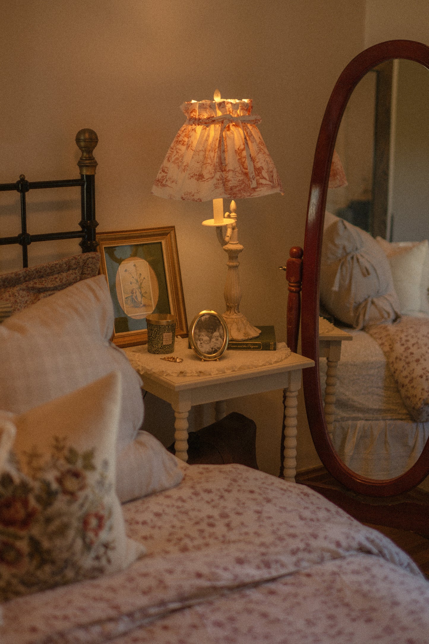 Handmade lampshade cover - petite pomme