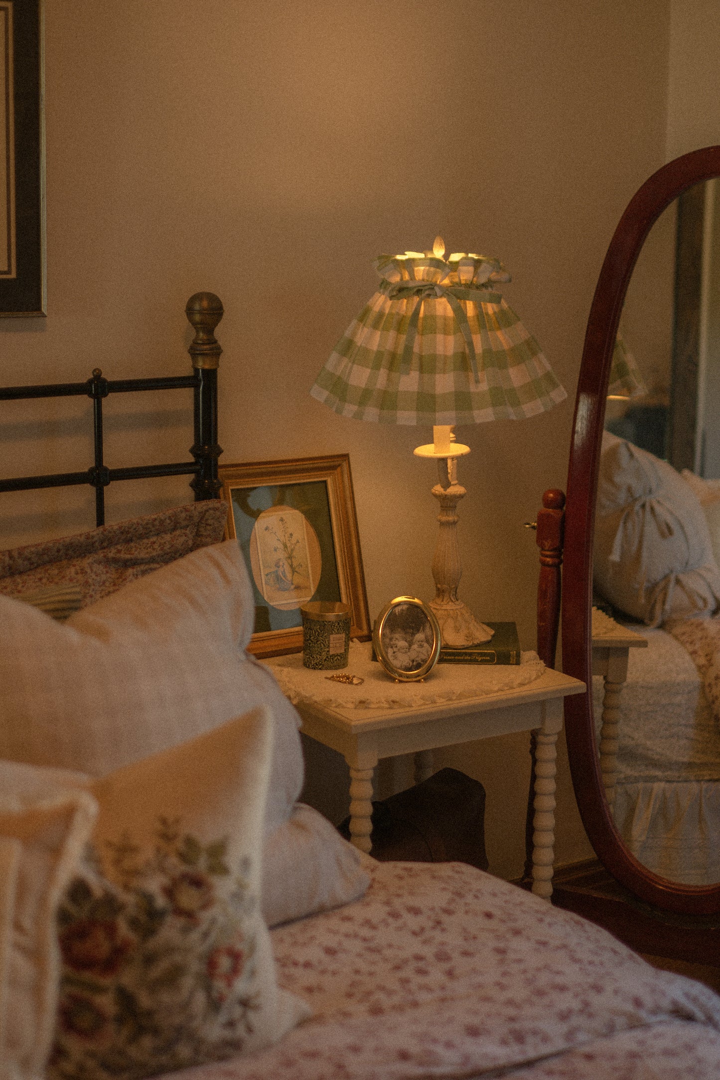 Handmade lampshade cover - Apple crisp