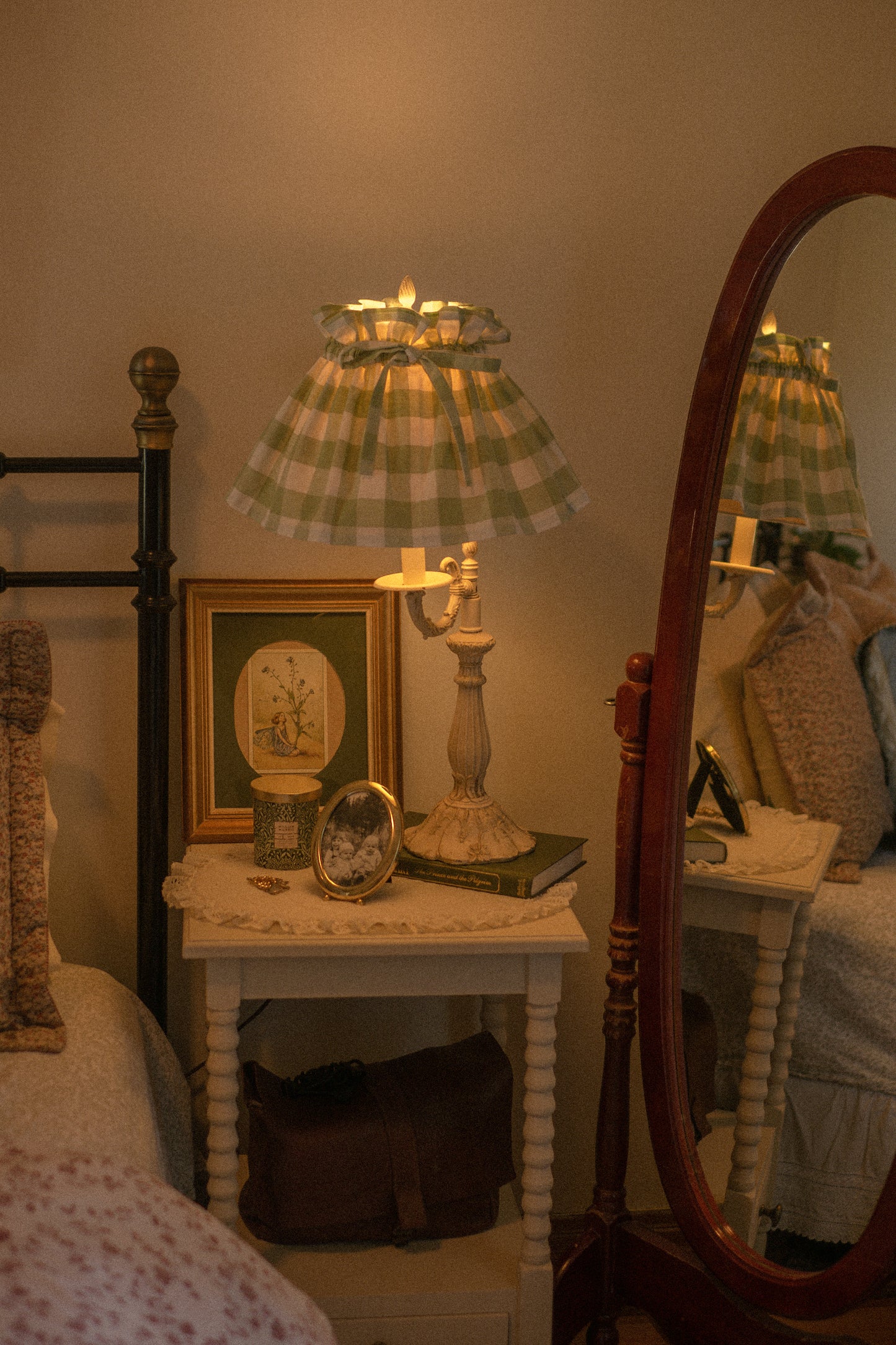 Handmade lampshade cover - Apple crisp