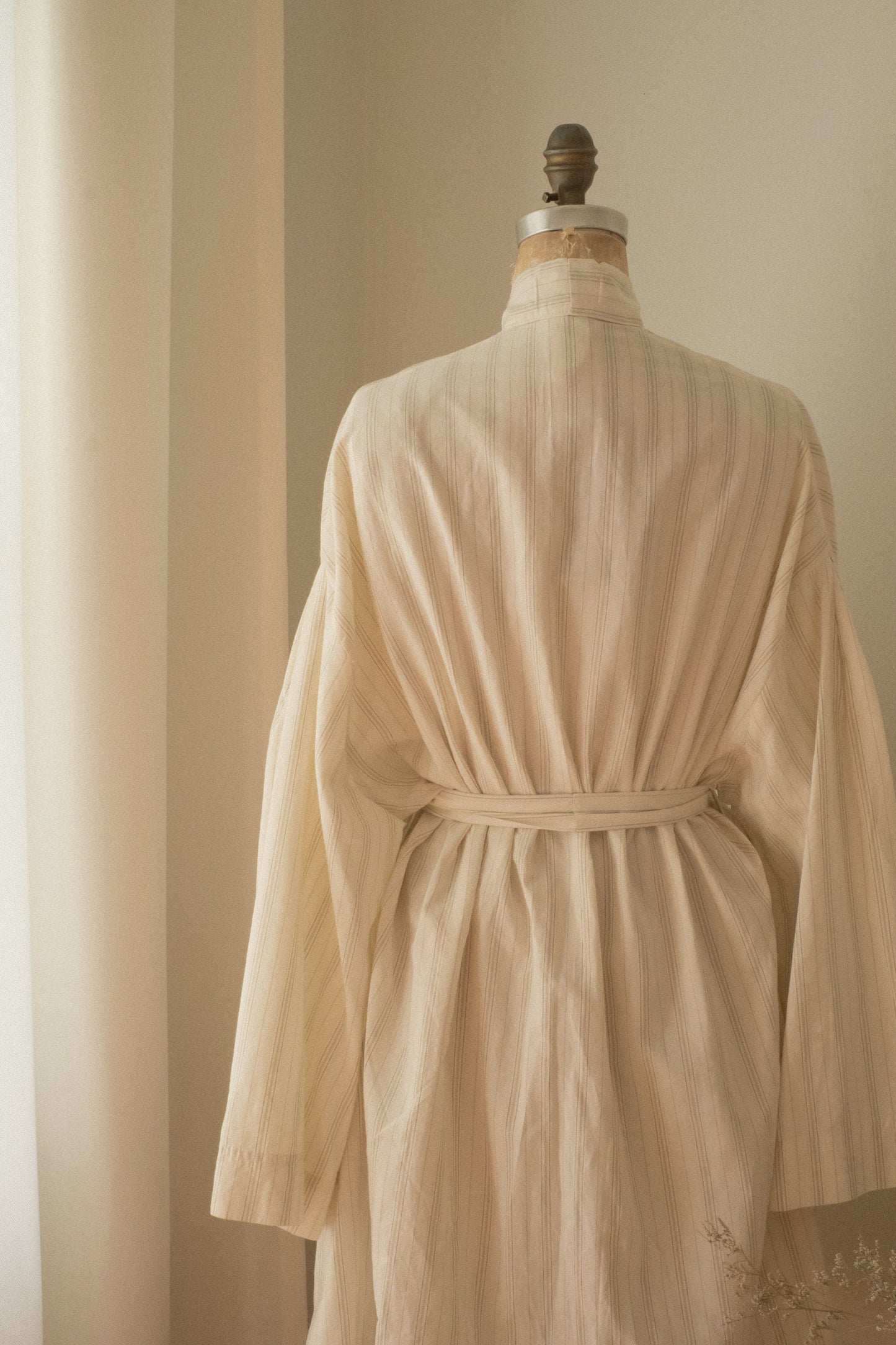 Handmade vintage cotton dressing gown ♡ oatmilk