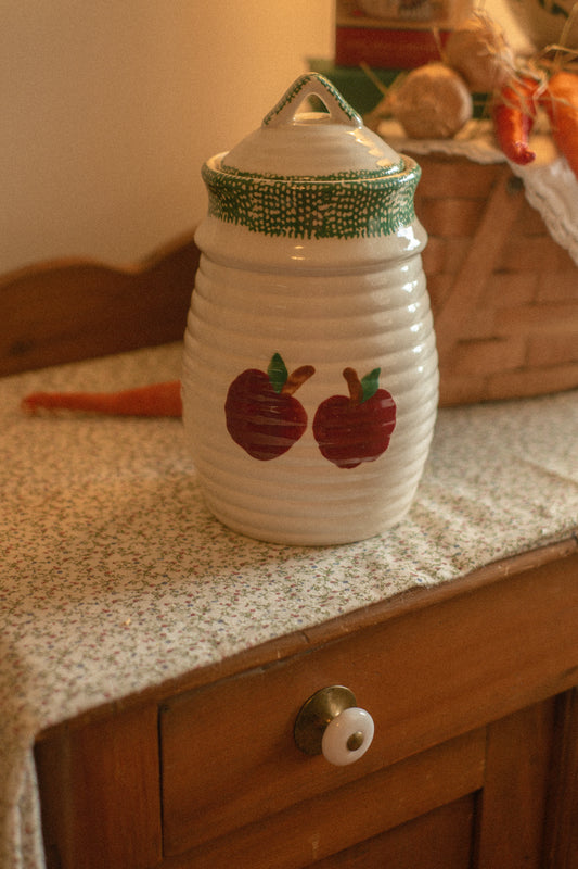 Vintage apple ceramic cookie jar