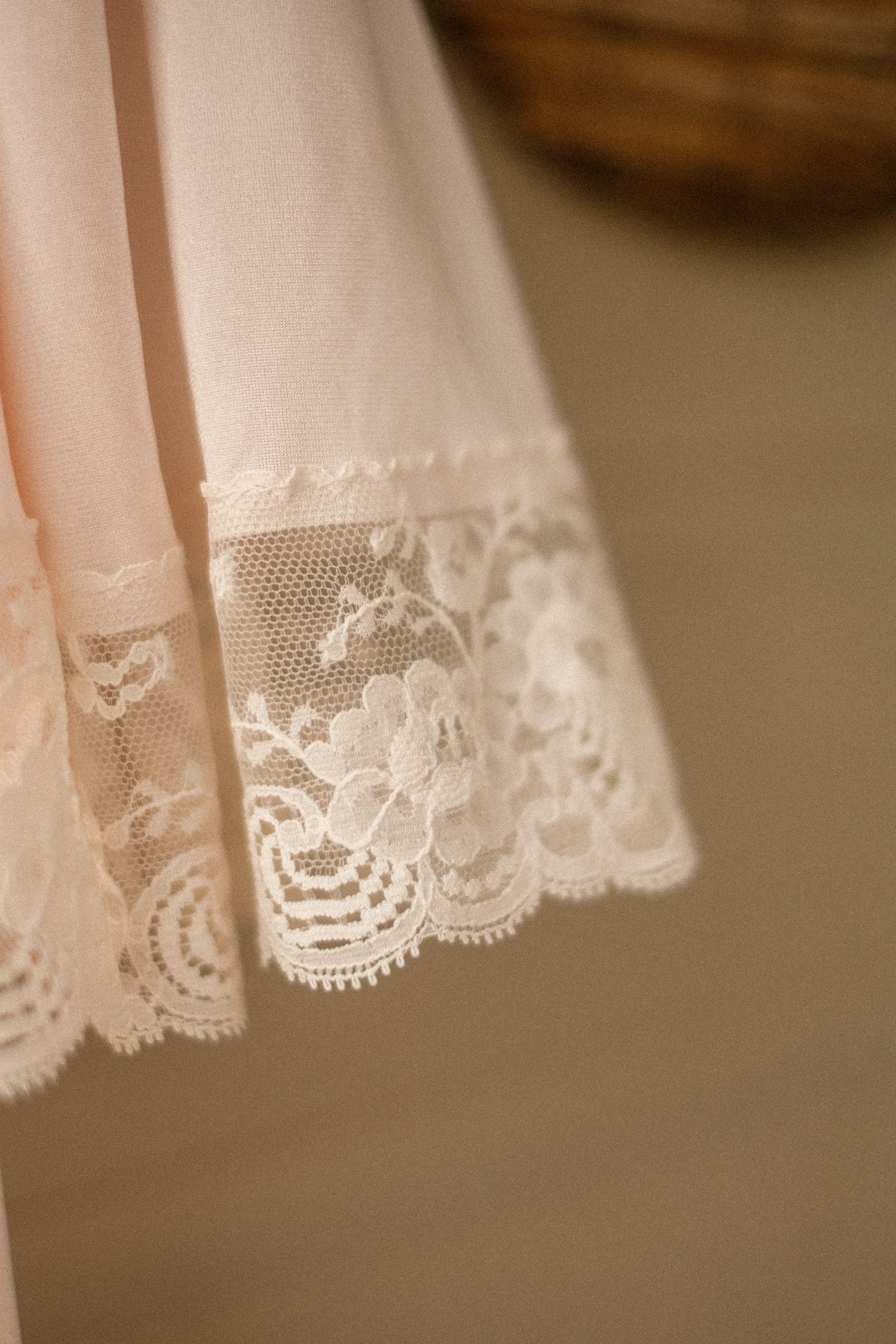 Vintage lace trimmed baby pink robe
