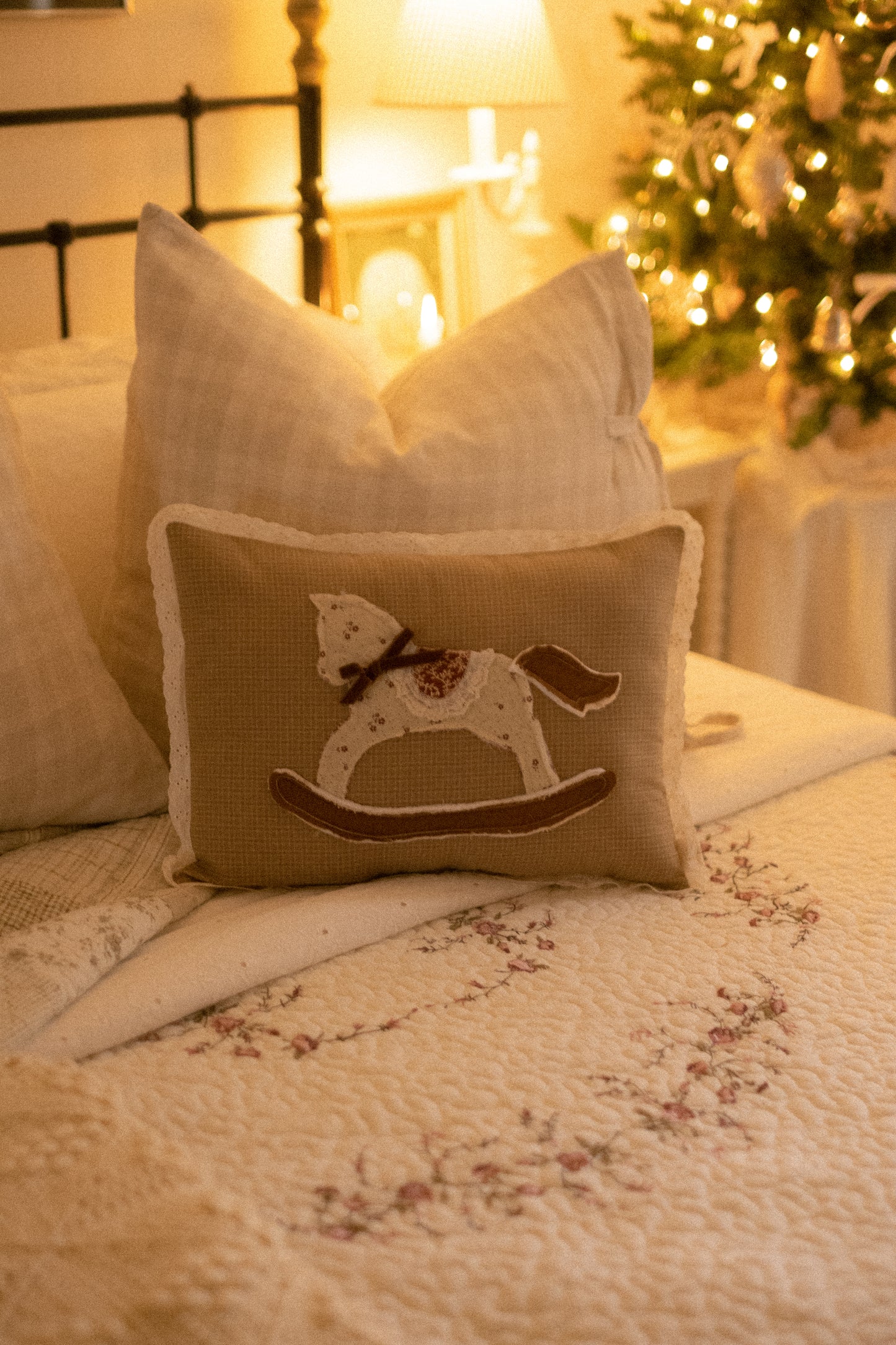 New✨ Applique rocking horse decorative pillow