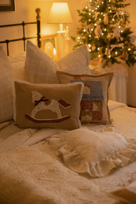 New✨ Applique rocking horse decorative pillow