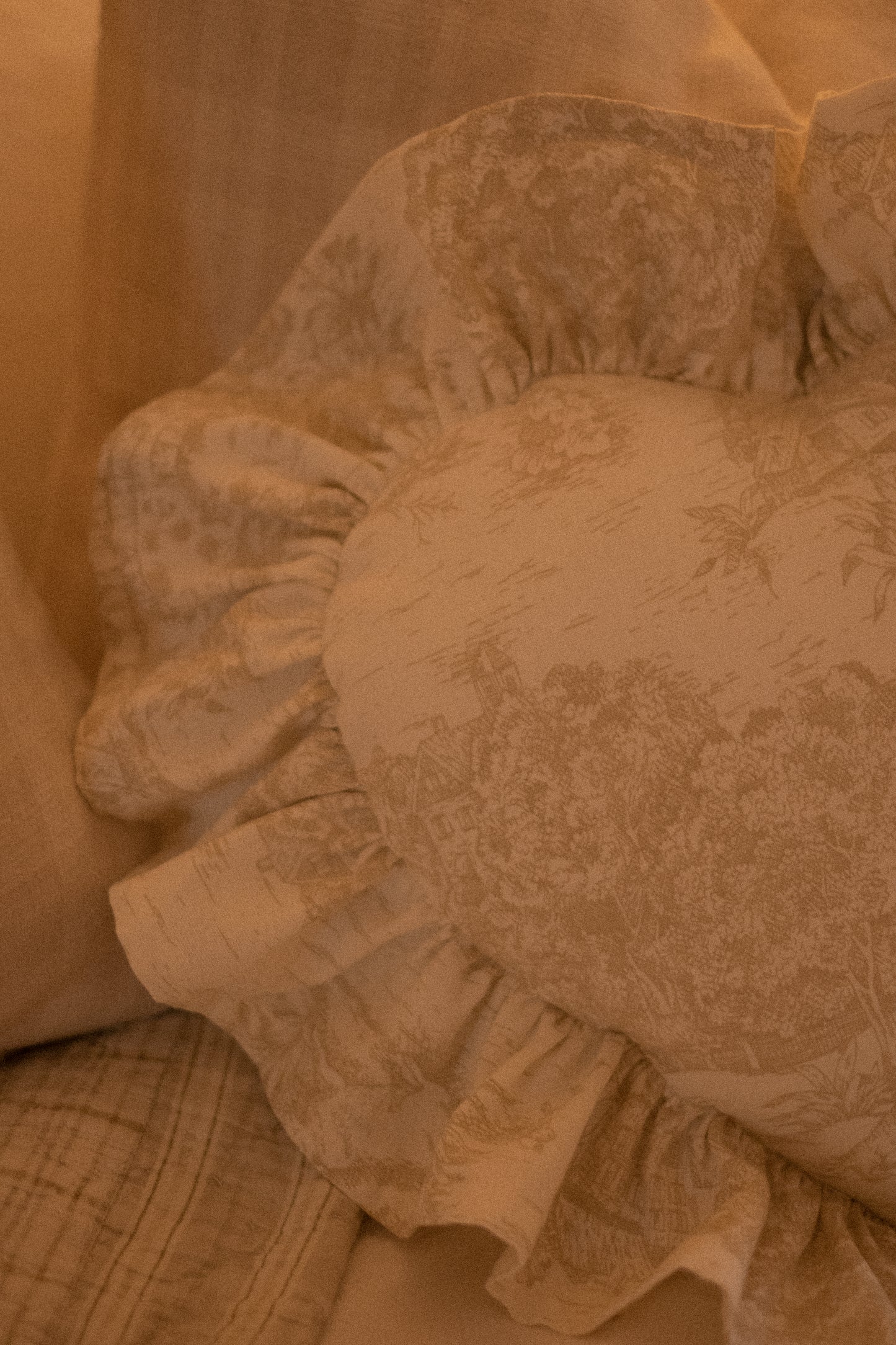 New ✨ Handmade ruffled heart pillow - Heirloom beige